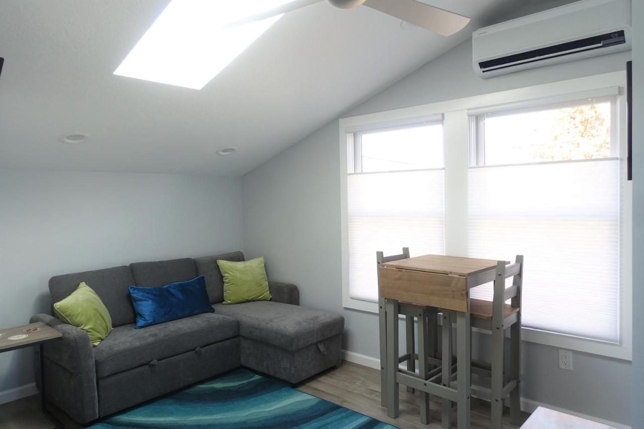 The Lilly Pad Brand New In Hyde Park! Pet Friendly, Fully Fenced Yard, Walking Distance To Hyde Park Shops, And Dining And Camel'S Back Park Lägenhet Boise Exteriör bild
